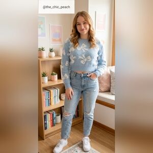 🩷 $15 | Jessica Simpson Fuzzy Knit Bow Sweater — NWOT — Size Small 🎀